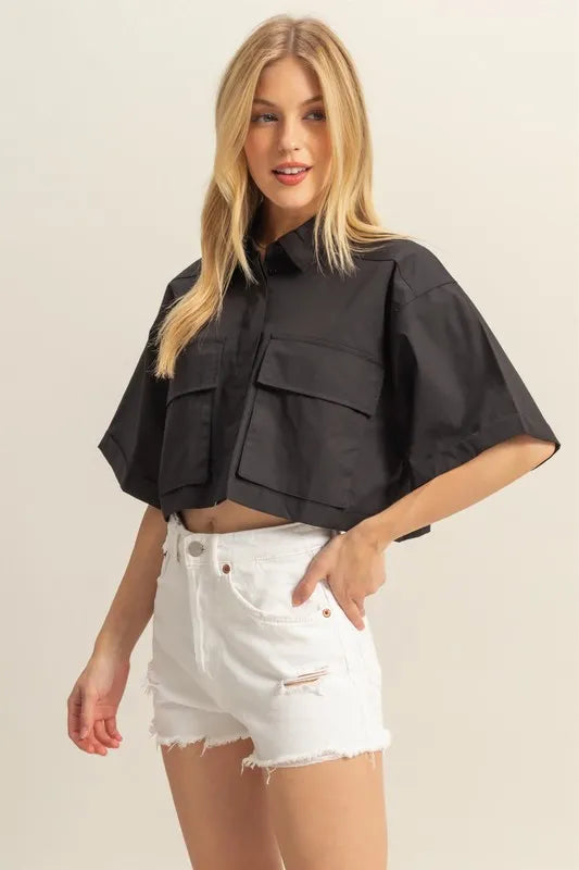 HYFVE Front Pockets Poplin Collared Neck Crop Shirt