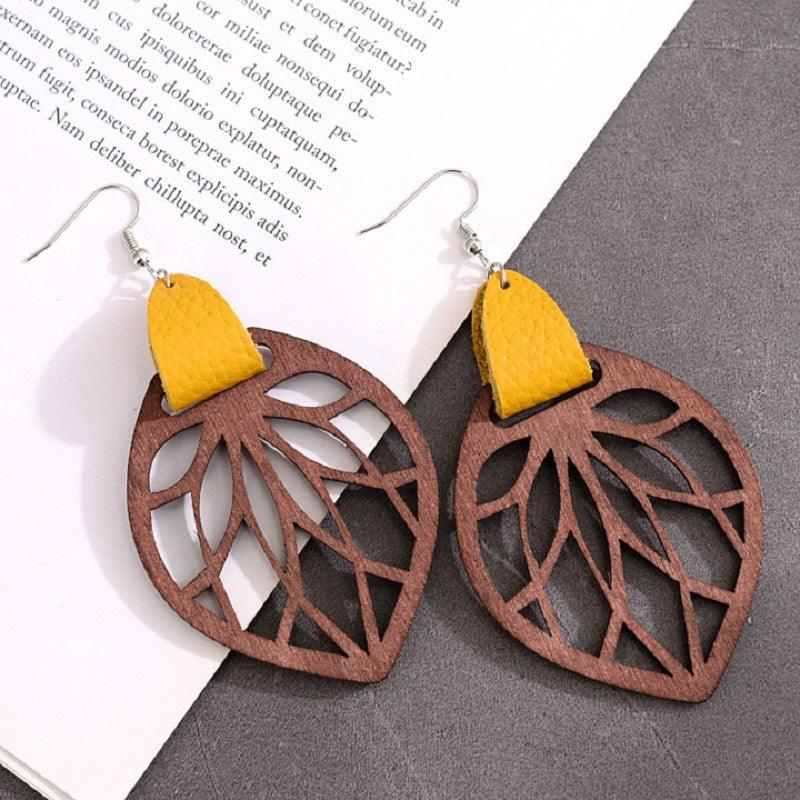Leaf Drop Earrings Gold One Size