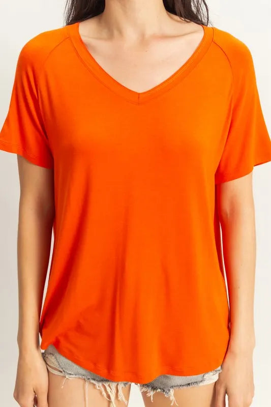 HYFVE Oversized V-Neck Relaxed Tee