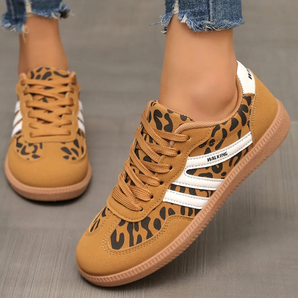Contrast Lace Up Round Toe Sneakers Leopard