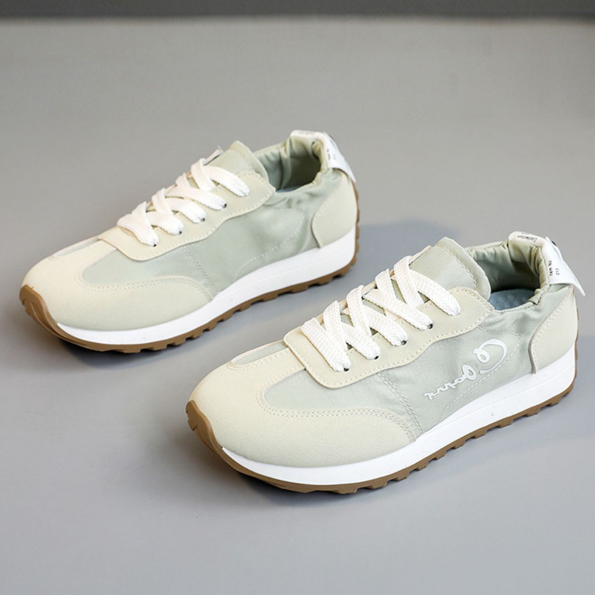 Contrast Round Toe Athletic
