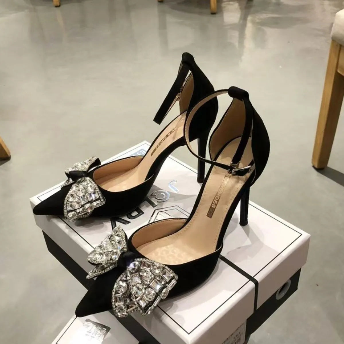 Point Toe Stiletto Pumps