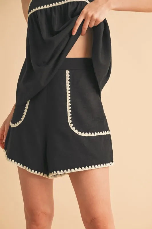 Aemi+Co Rickrack Trim Shorts
