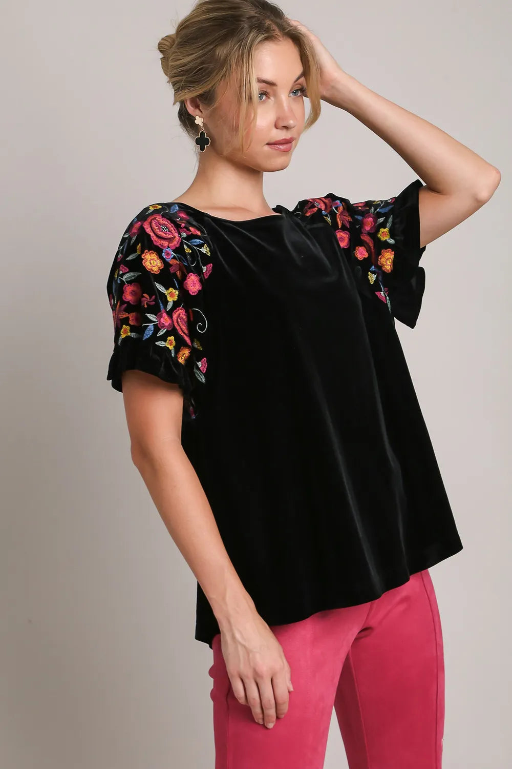 Umgee Full Size Velvet Embroidery Short Sleeve Blouse Black
