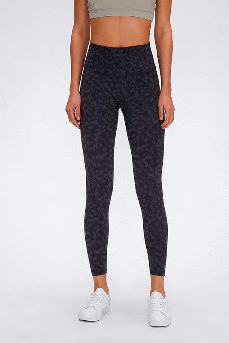Millennia Wide Seamless Band Waist Sports Leggings Black Leopard