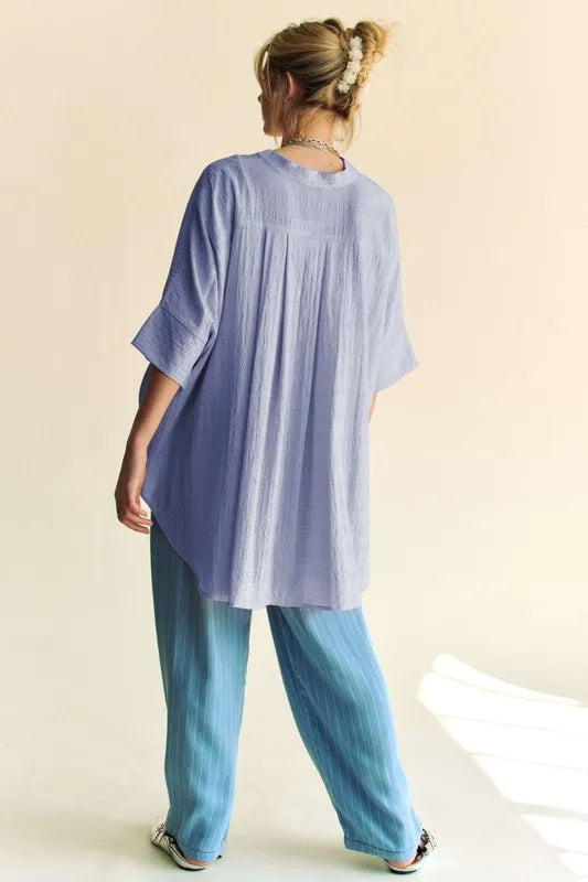 Davi & Dani Rhinestone Pleat Back Short Sleeve Loose Fit Shirt