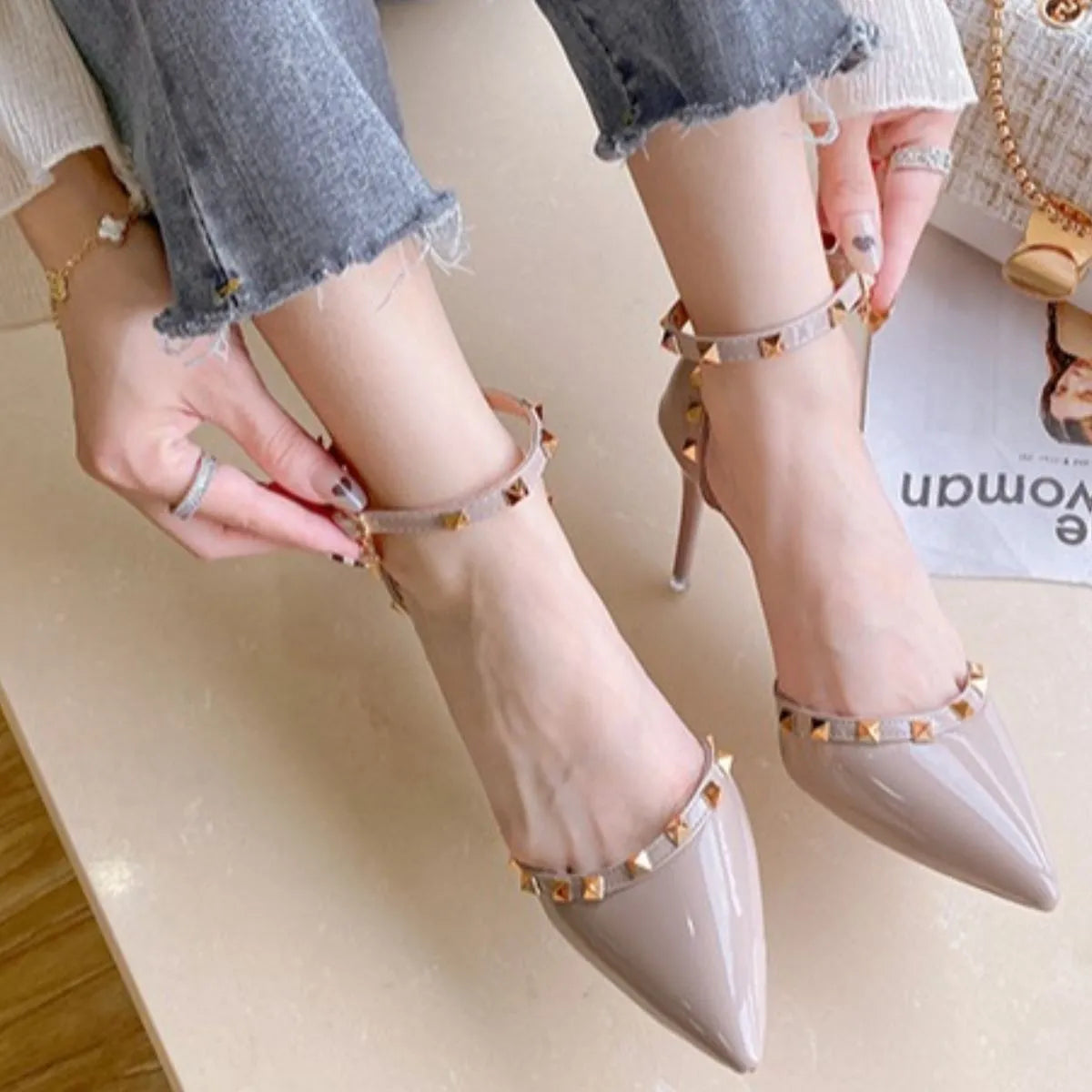 Point Toe Kitten Heels Pumps