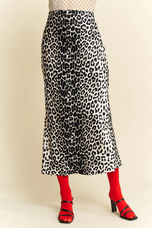 Davi & Dani Leopard Animal Print Long Length Skirt