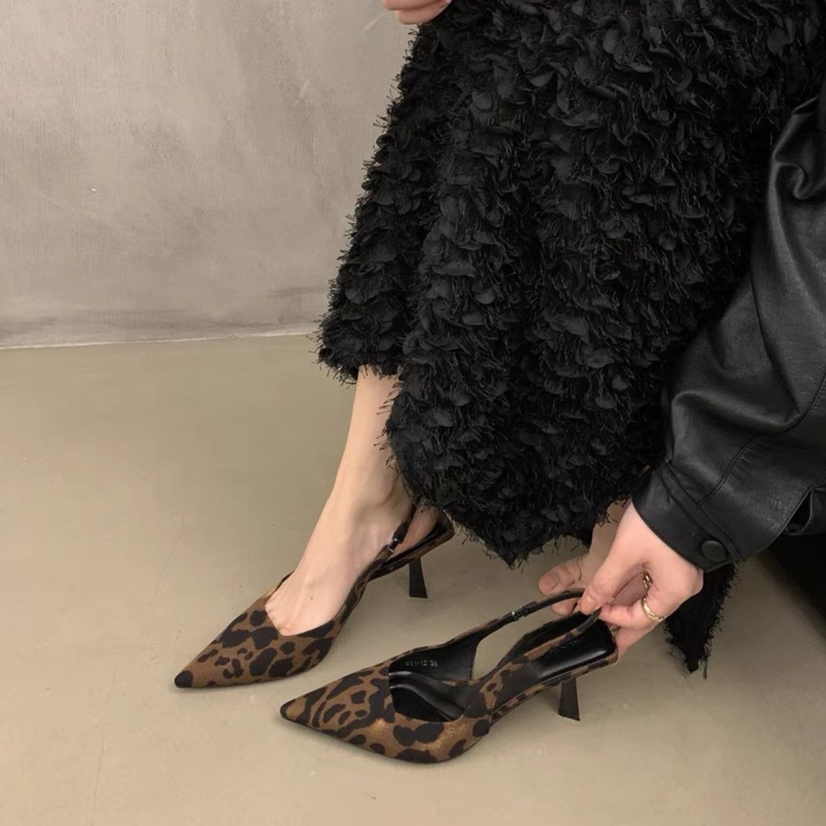 Point Toe Kitten Heels Pumps Leopard