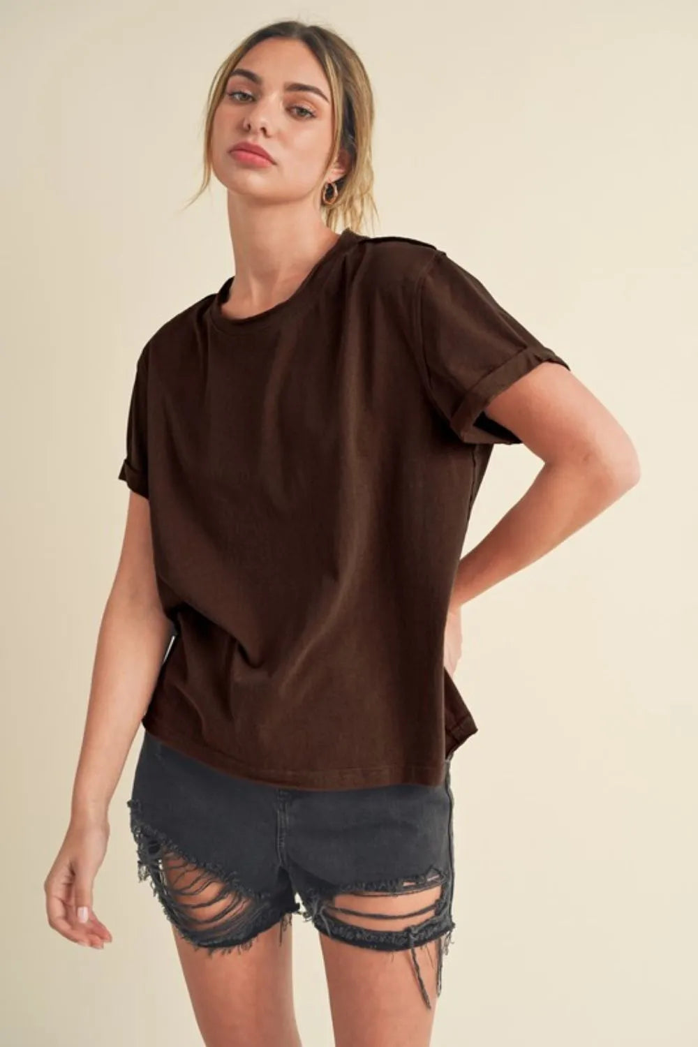 Aemi + Co Exposed Seam Round Neck Short Sleeve T-Shirt Chocolate