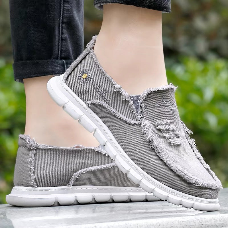 Raw Edge Round Toe Embroidery Flat Slip-Ons Gray