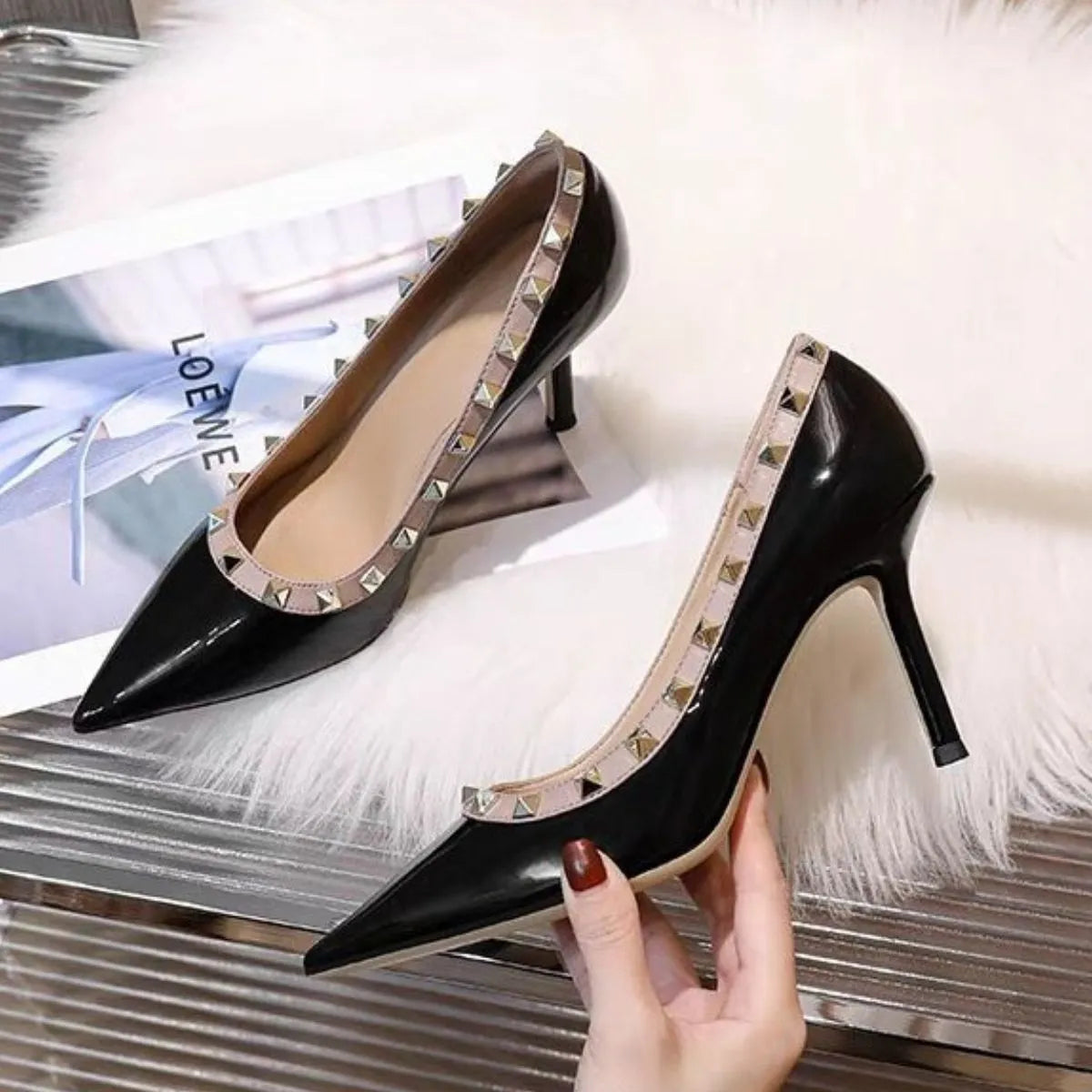 Point Toe Stiletto Pumps Black