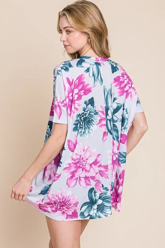 BOMBOM Floral V-Neck Short Sleeve T-Shirt
