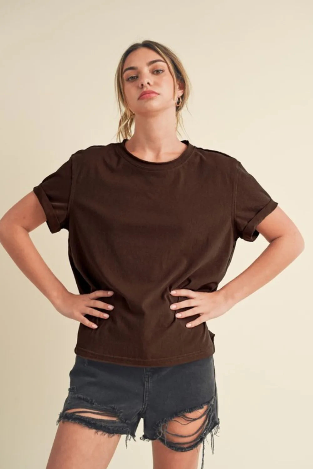 Aemi + Co Exposed Seam Round Neck Short Sleeve T-Shirt