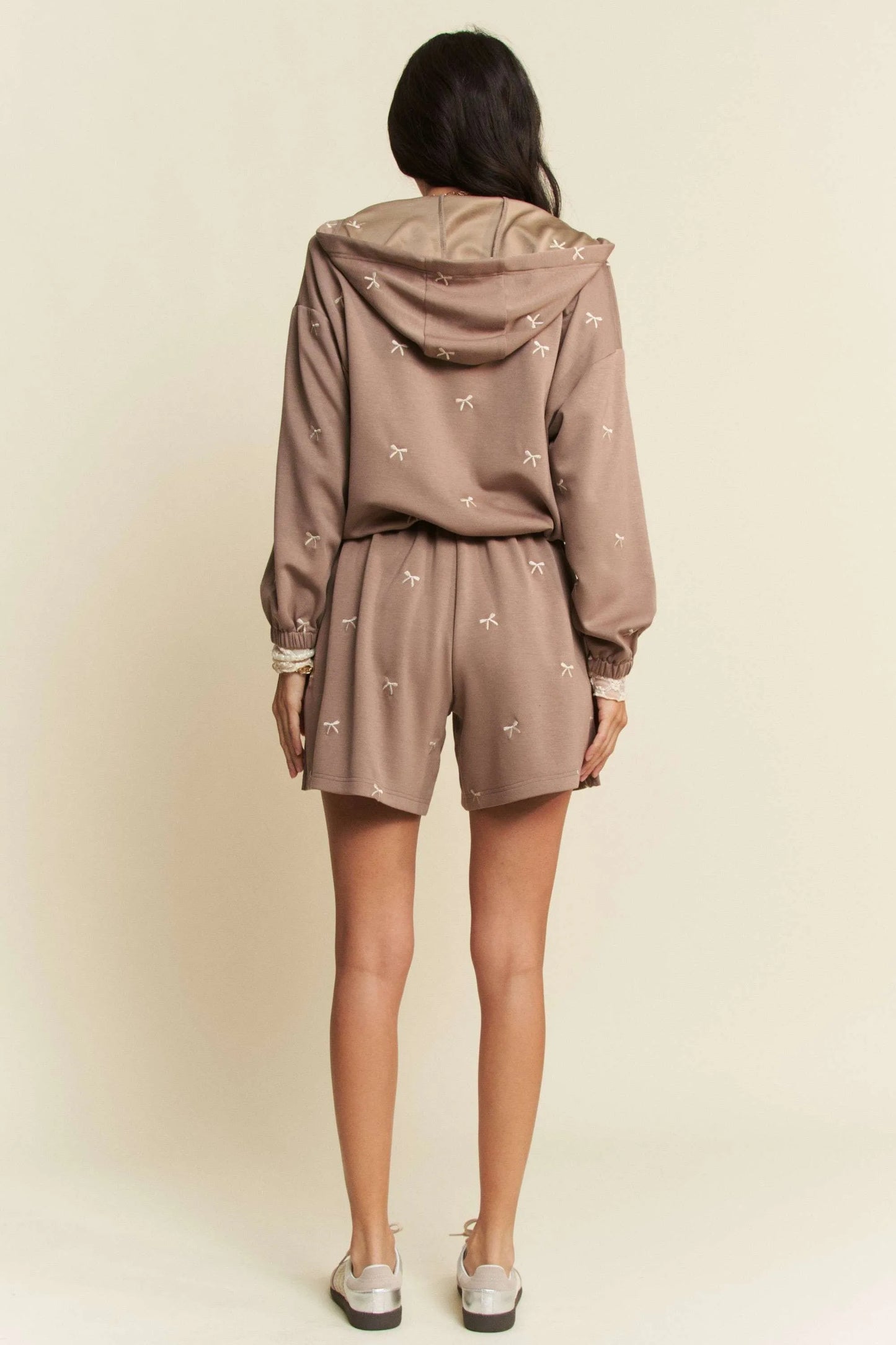 Davi & Dani Ribbon Embroidery Waist Elastic Band Shorts