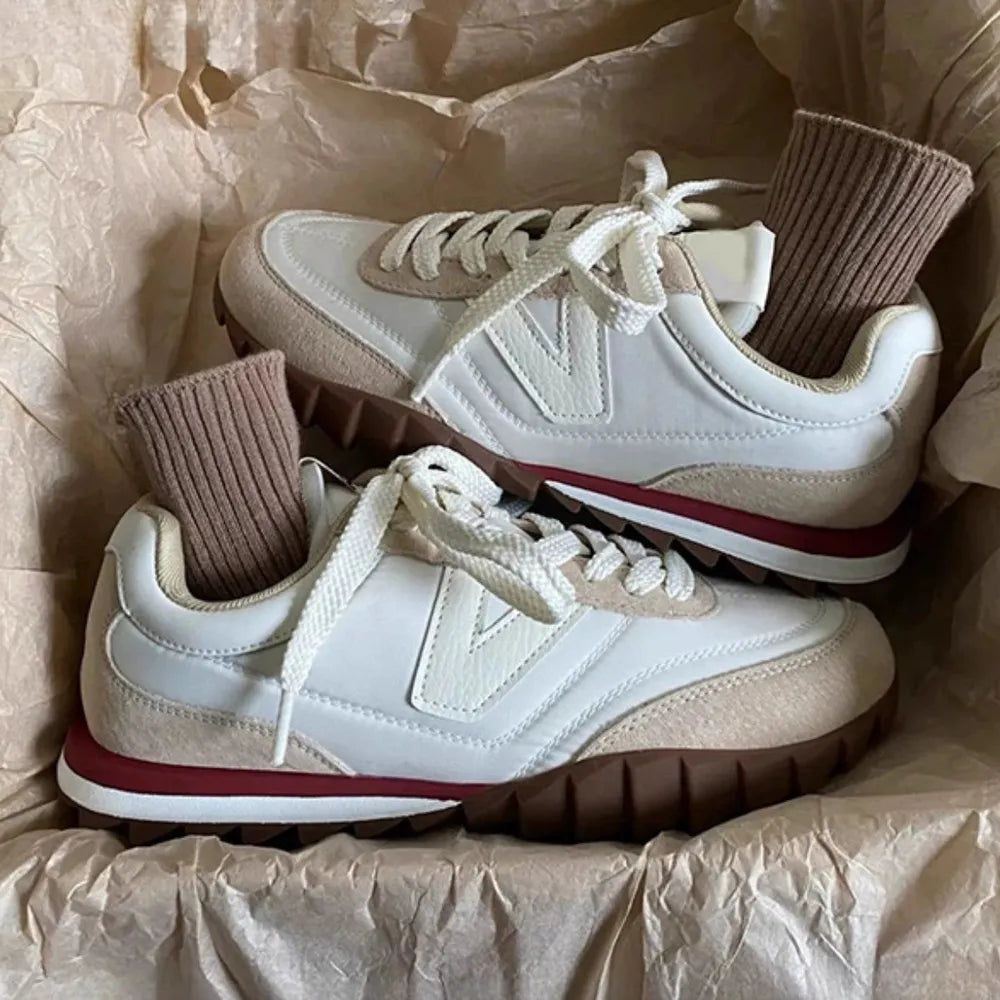 Lace Up Contrast Flat Sneakers White