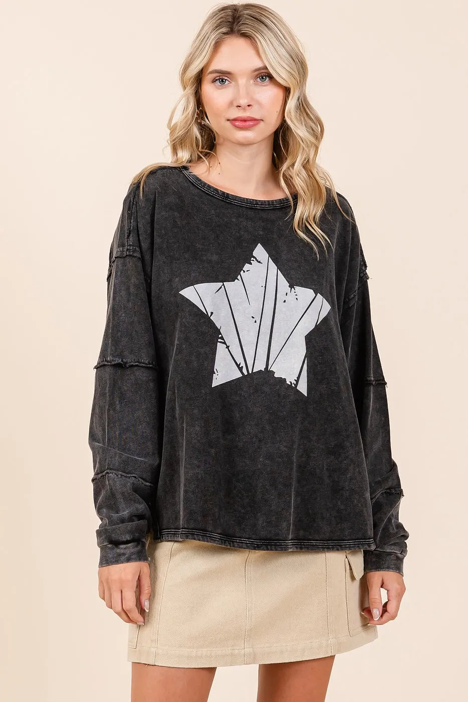 Mittoshop Star Graphic Mineral Wash Long Sleeve Top BLACK