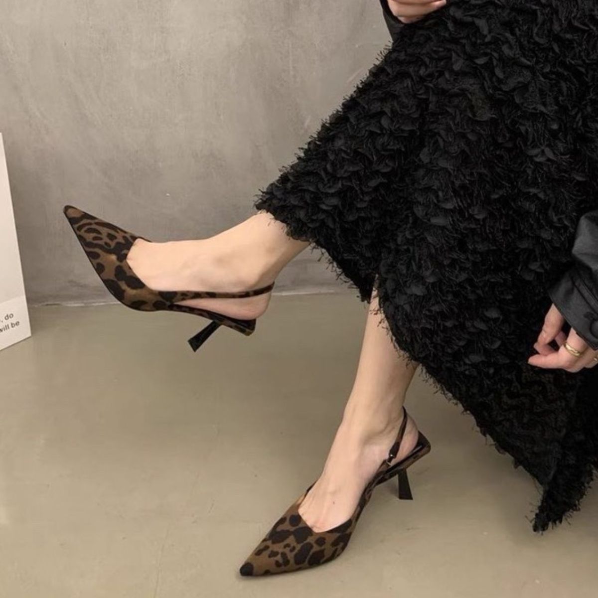 Point Toe Kitten Heels Pumps