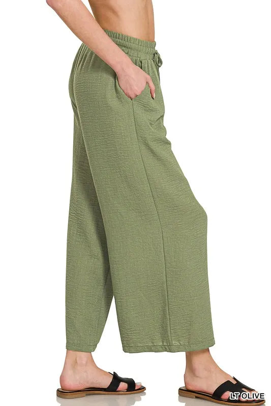 Zenana Woven Crepe Elastic Band Waist Cropped Pants