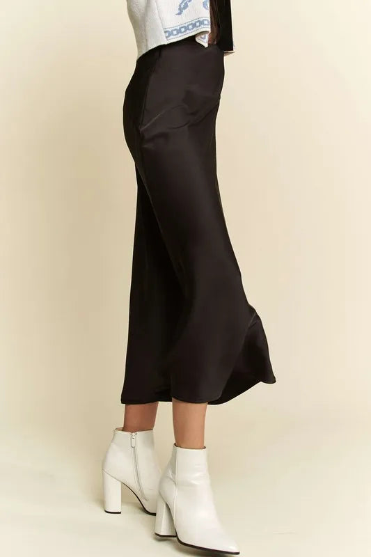 Davi & Dani High Waist Midi Skirt