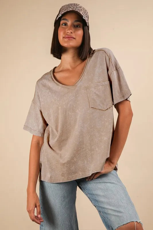 VERY J Mineral Washed V-Neck T-Shirt