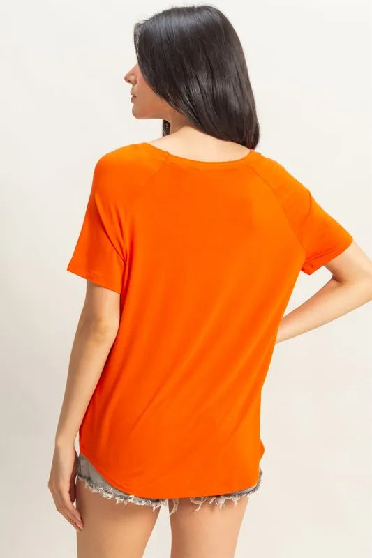 HYFVE Oversized V-Neck Relaxed Tee