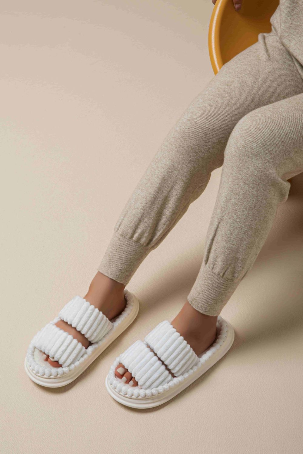 Open Toe Fluff Platform Slippers White