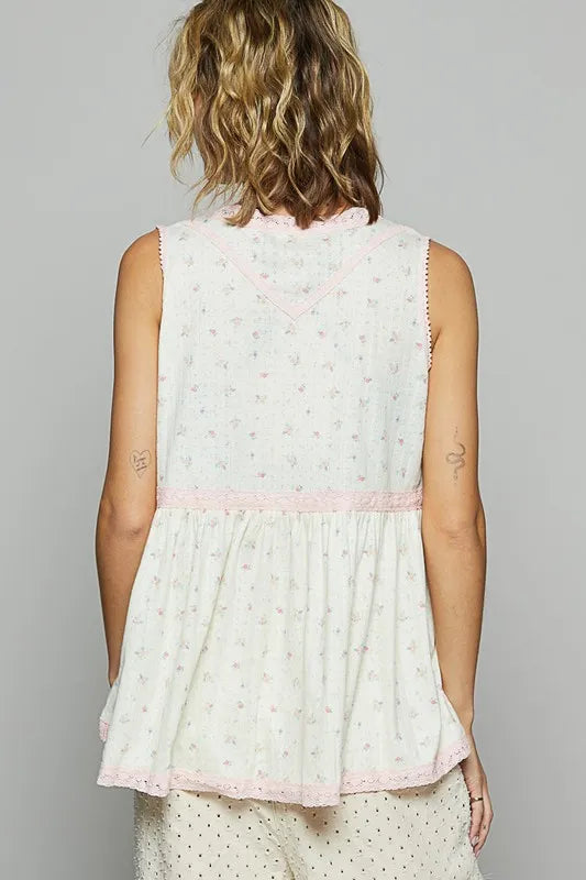 POL Lace Detail Floral V-Neck Sleeveless Top