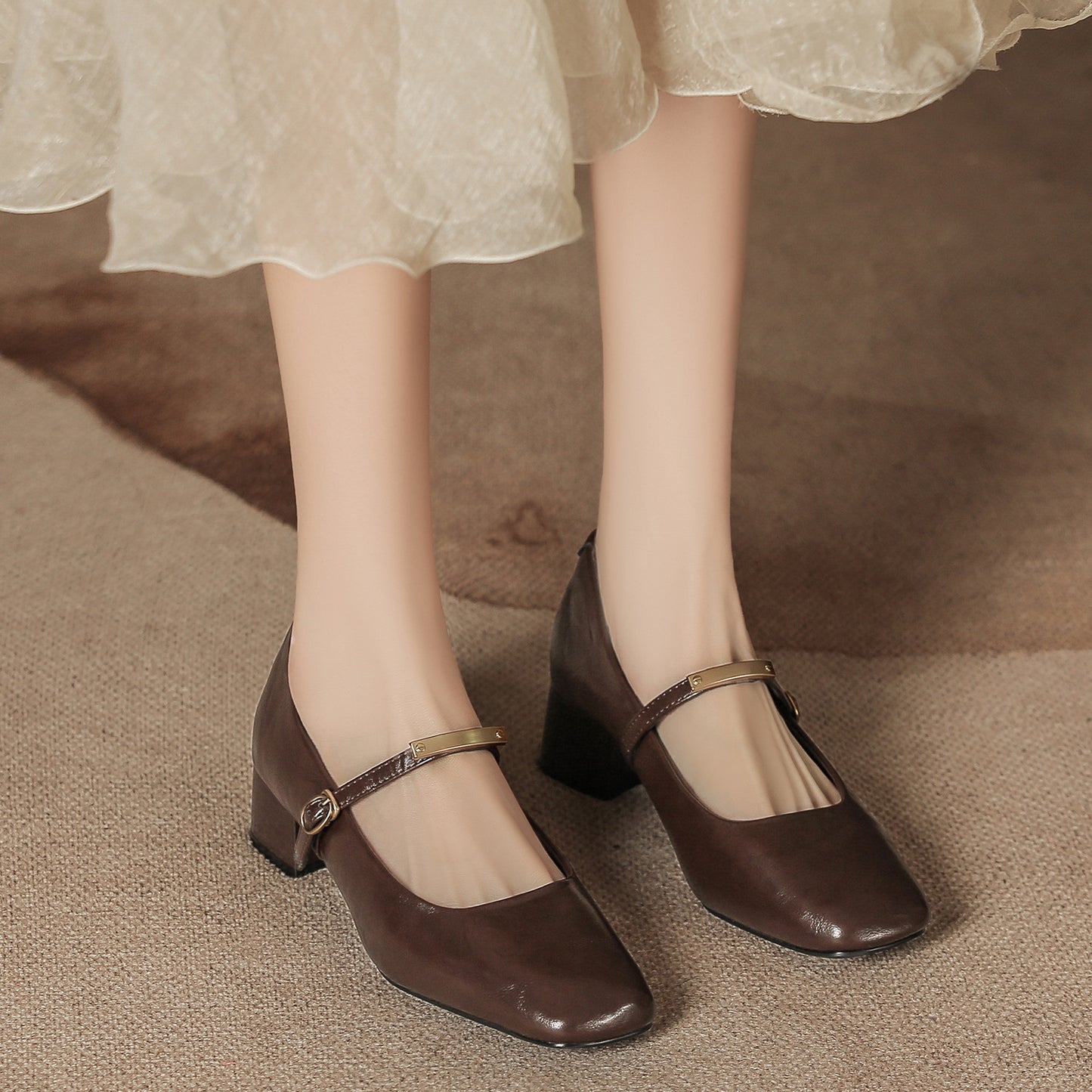 Square Toe Block Heel Pumps Brown