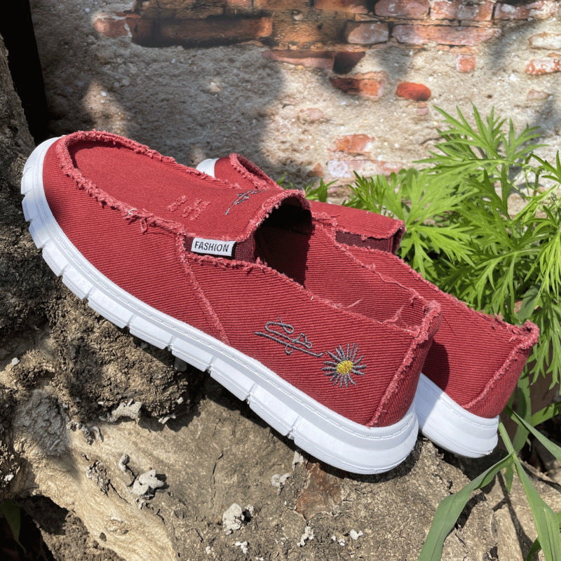 Raw Edge Round Toe Embroidery Flat Slip-Ons Deep Red