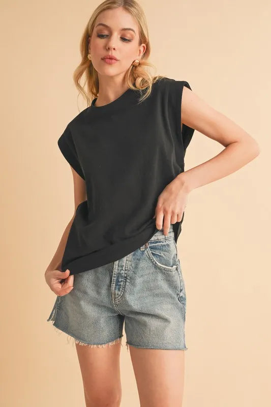 Aemi+Co Solid Color Round Neck Sleeveless Top BLACK