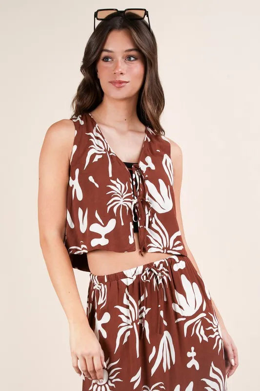 VERY J Printed Front Tie Crop Resort Top