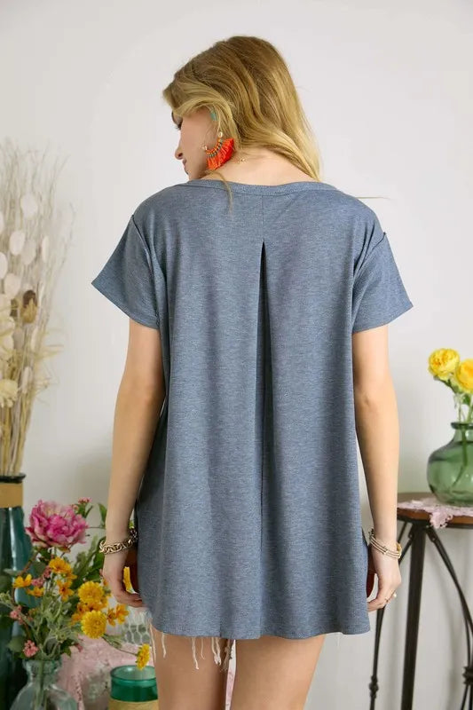 ADORA Pleat Back Casual Knit Tunic Top
