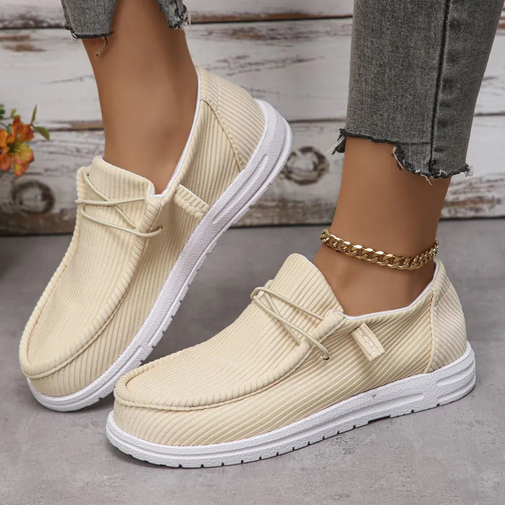 Round Toe Canvas Sneakers Beige