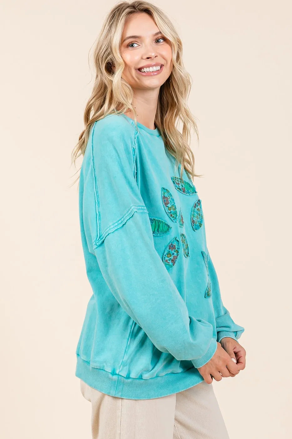 Mittoshop Vintage Textile Flower Patch Mineral Wash Pullover Sweatshirt