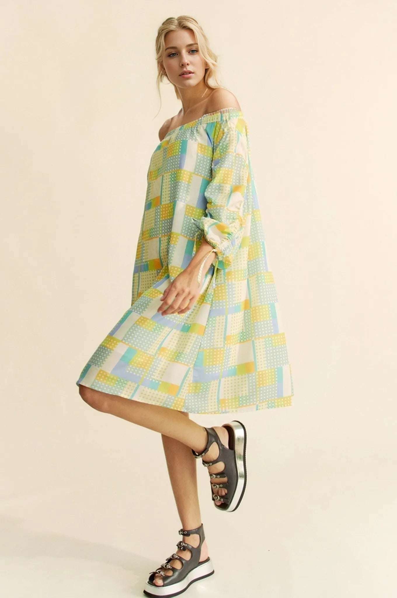 Davi & Dani Printed Off Shoulder Drawstring Sleeve Mini Dress