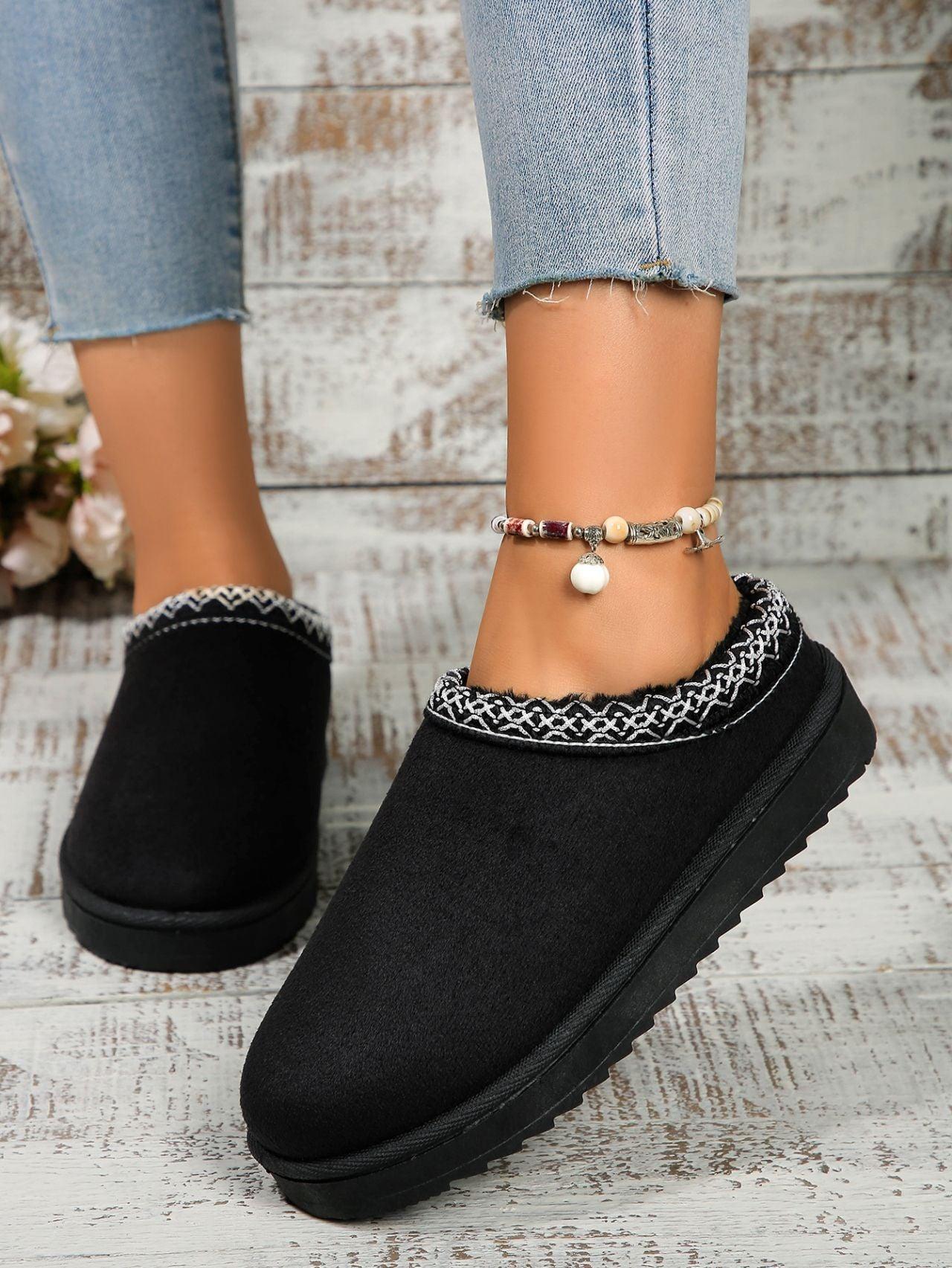 Round Toe Platform Slippers Black