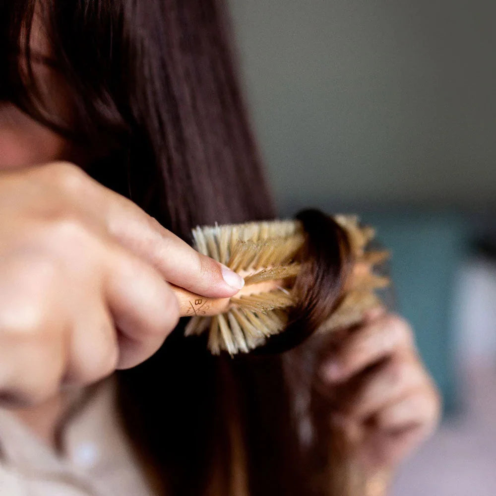 Shine and Volumizing Round Hair Brush