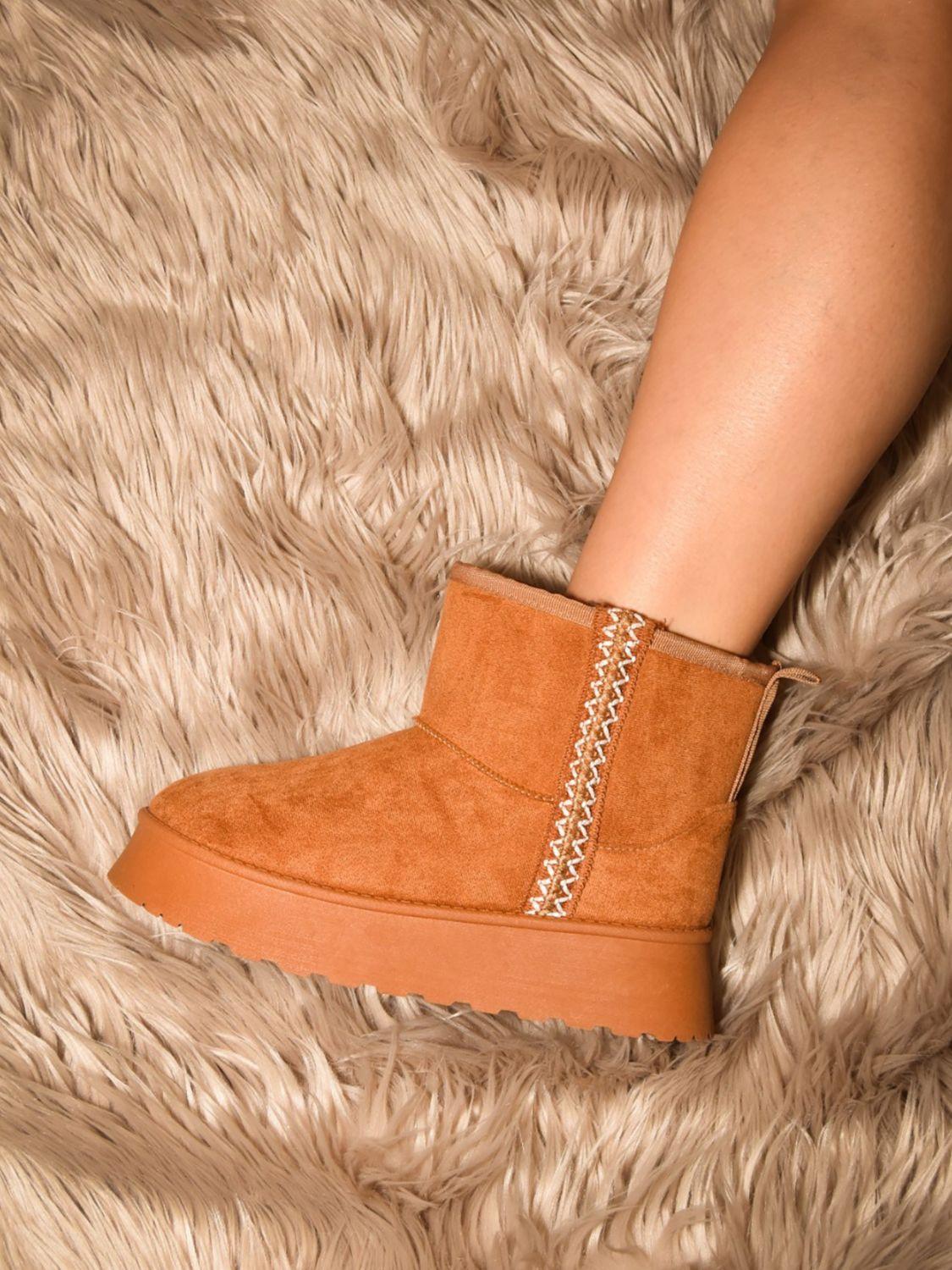 WILD DIVA Round Toe Platform Boots Caramel