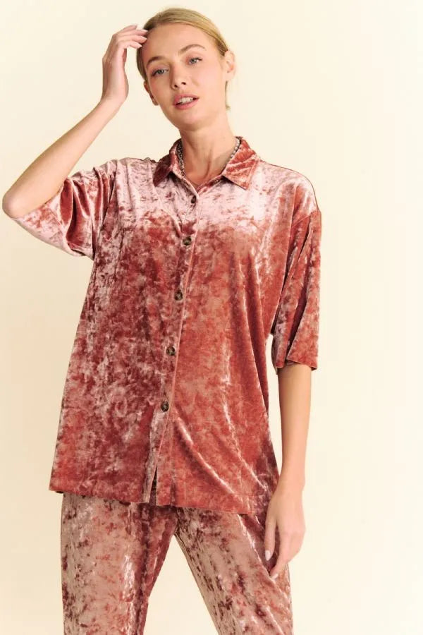 Davi & Dani Crushed Velvet Button Front Easy Lounge Shirt Top ROSE GOLD