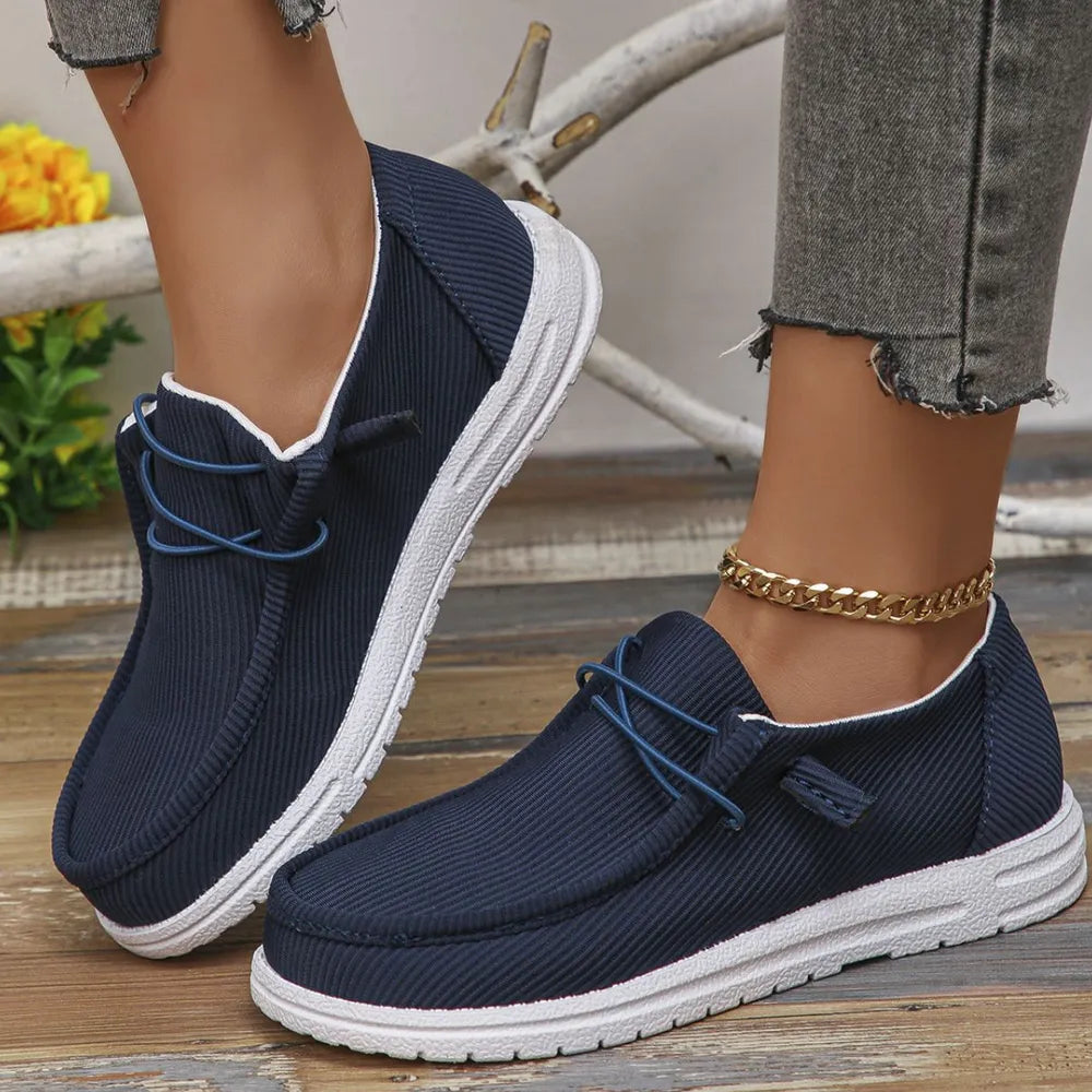Round Toe Canvas Sneakers Navy