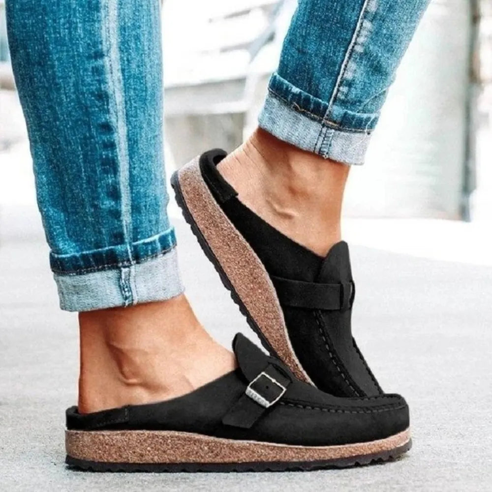 Round Toe Low Heel Buckle Loafers Black