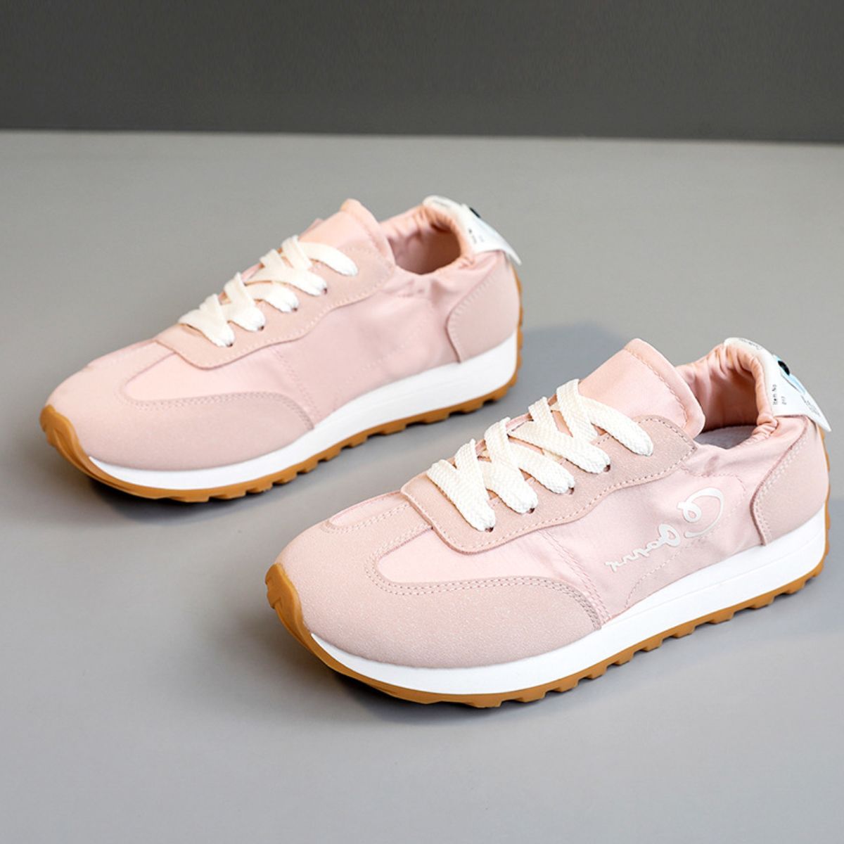 Contrast Round Toe Athletic Blush Pink