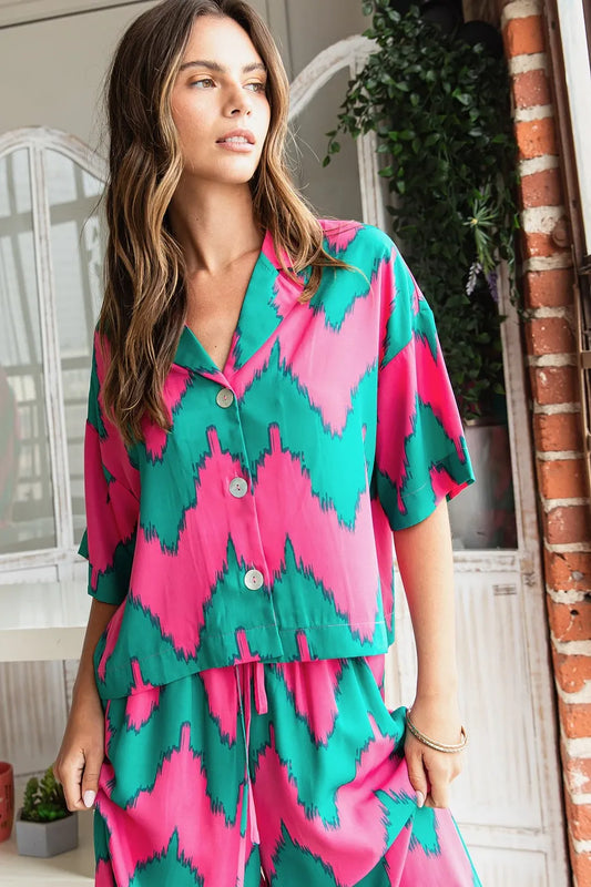 Mittoshop Chevron Print Short Sleeve Crop Shirt