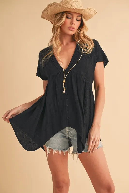 Aemi + Co Tuck Detail V-Neck Short Sleeve Blouse Black