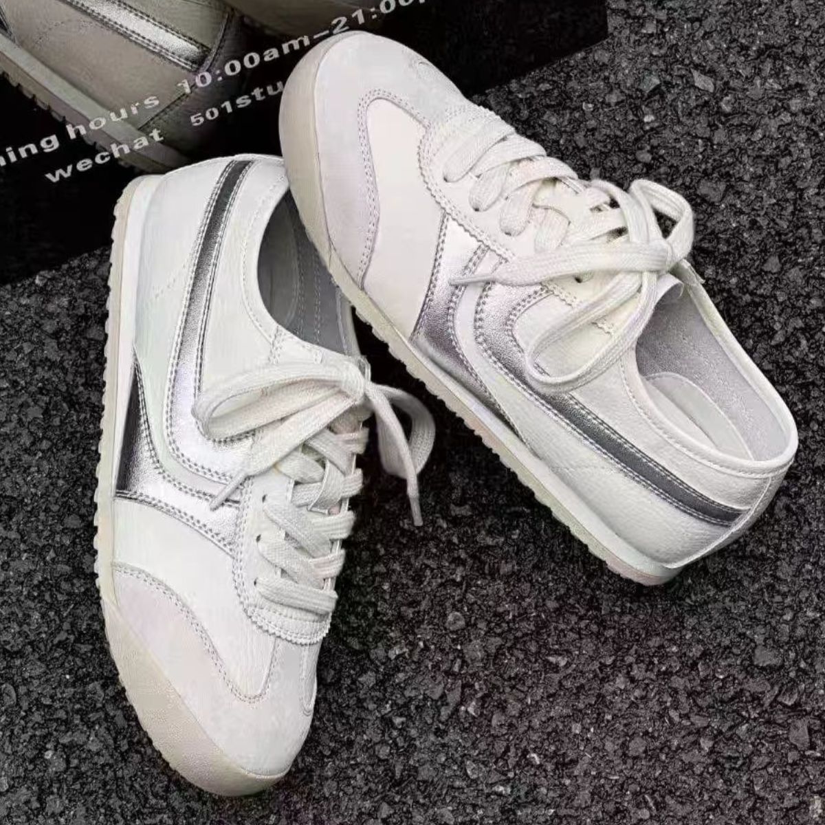 Contrast Line Detail Flats Athletic Silver