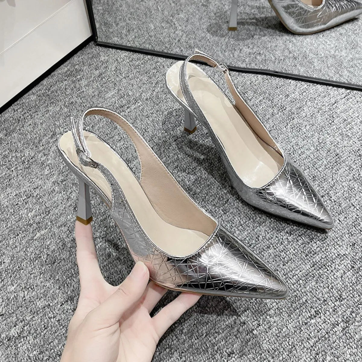 Point Toe Kitten Heels Pumps Silver