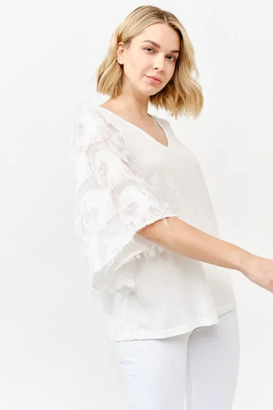 And The Why Feather Detailed 3/4 Sleeve Slub Top