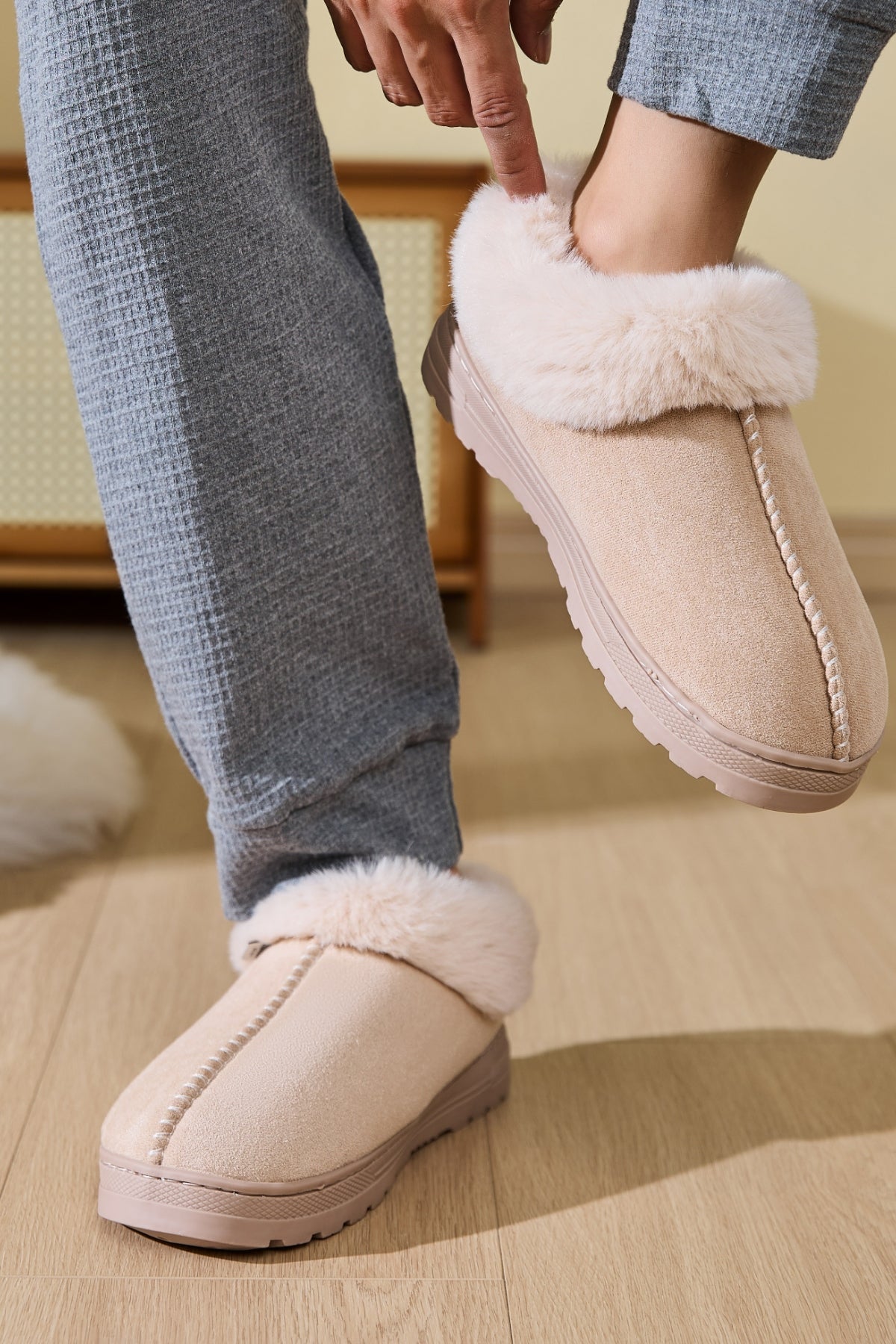 Faux Fur Round Toe Platform Slippers Khaki