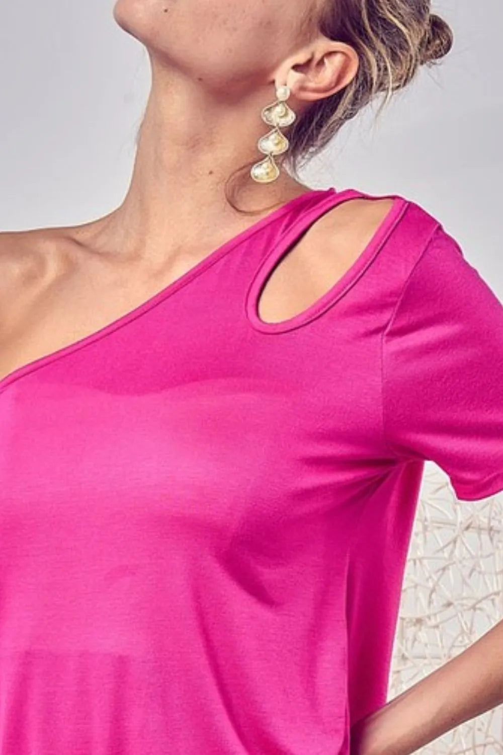 BiBi Cut Out Detailed One Shoulder Top